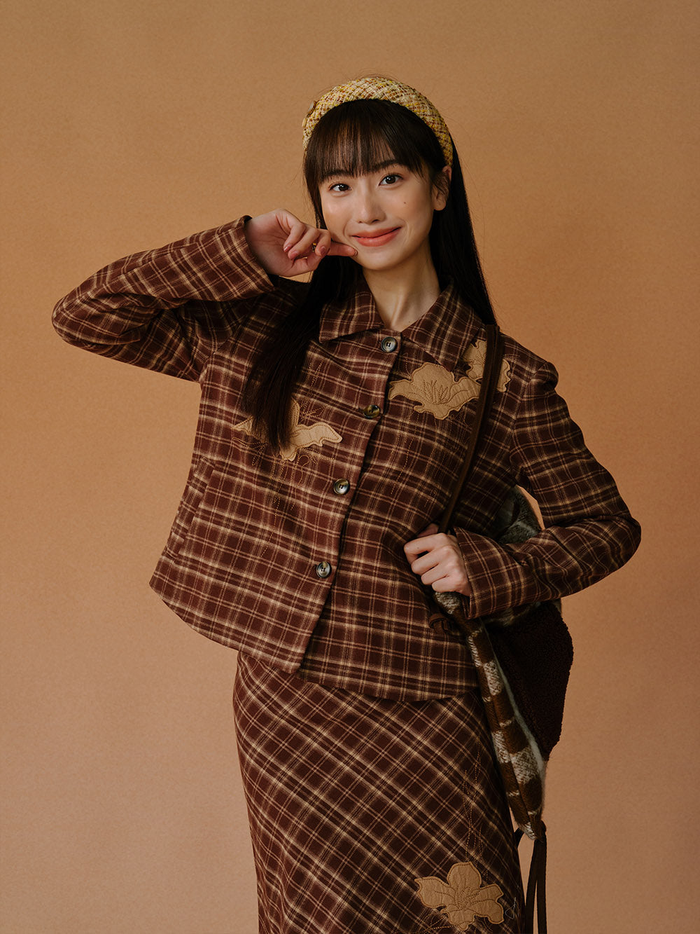 MUKTANK x LOUMUTAKU Iris Flower Felted Wool Embroidered Plaid Mini Suit