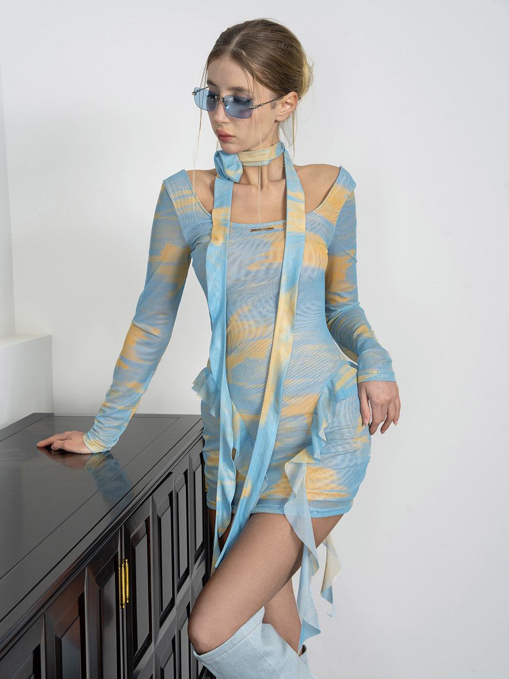 MUKTANK x Jqwention Printed Chiffon Lace Ribbon Round-neck Long-sleeved Dress