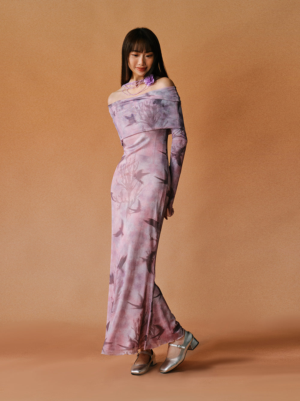 MUKTANK X LOUMUTAKU Vintage-Style Stretchy Mesh Fabric One-shoulder Dress