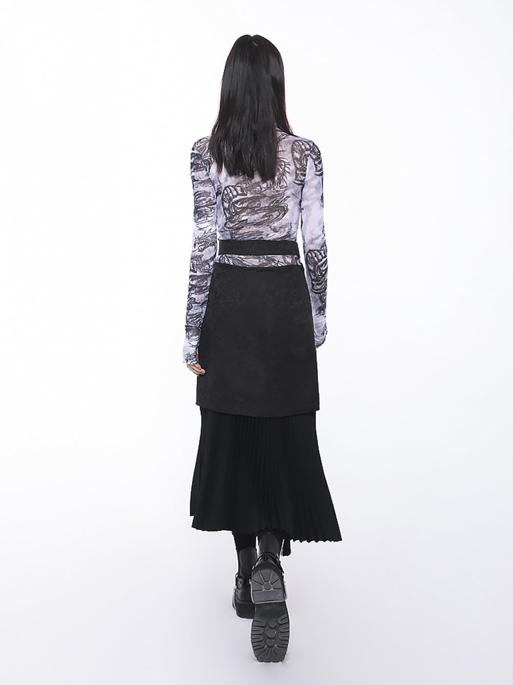 MUKTANK × CUUDICLAB Modified Song-style Pleated Skirts