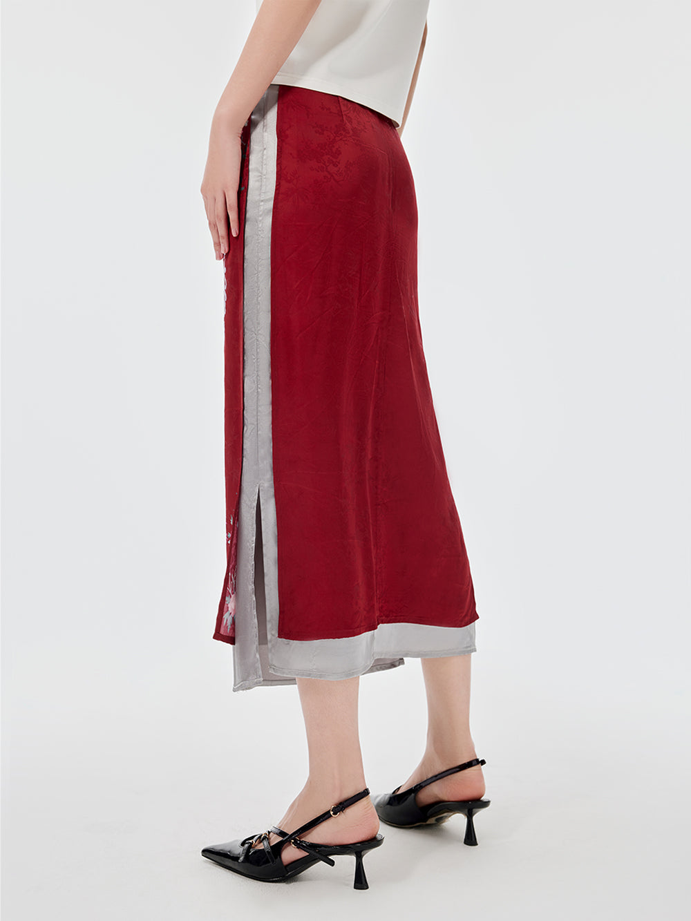 MUKZIN Red Embroidered Chinese Ethnic Style Midi Skirt