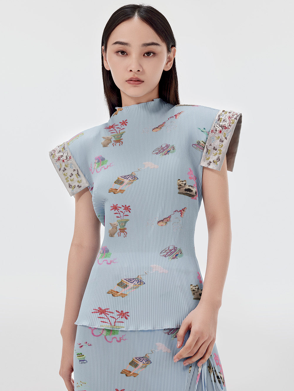 MUKZIN Mid-collar Printed Sleeveless Slim Fit T-shirt