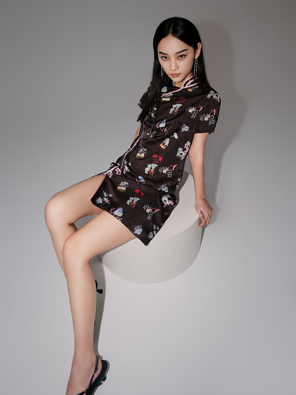 MUKZIN Creative Printed Slit Short-Sleeved Cheongsam