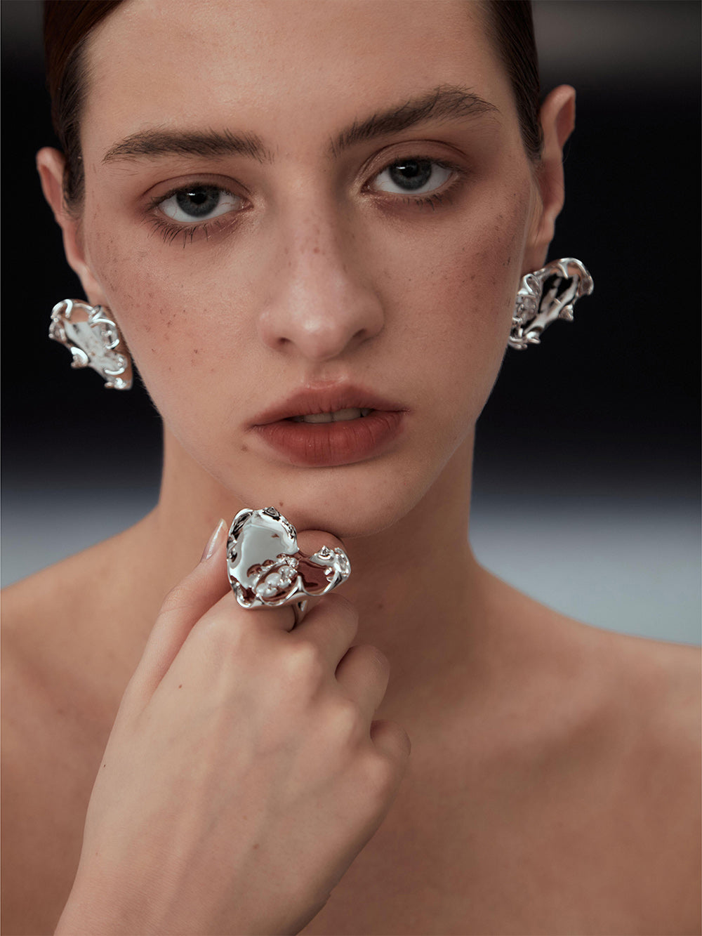 MUKTANK X PEARLONA Dangerous Garden -Venus Flytrap Heart-shaped Pearl Ring