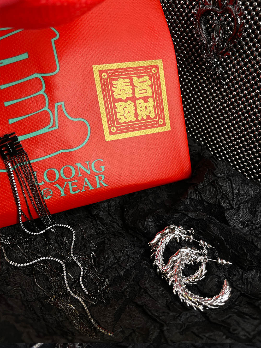 MUKTANK x Mandarin Zan Club Swimming Dragon in the Abyss Earrings Series