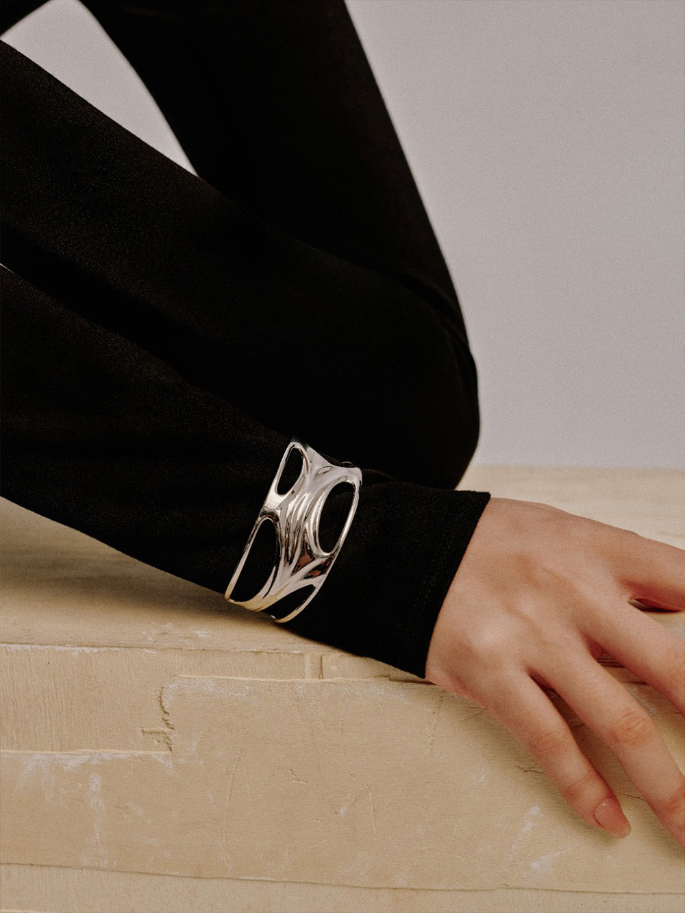 MUKTANKxJUUNNGLE Kunlun Opening Bracelet