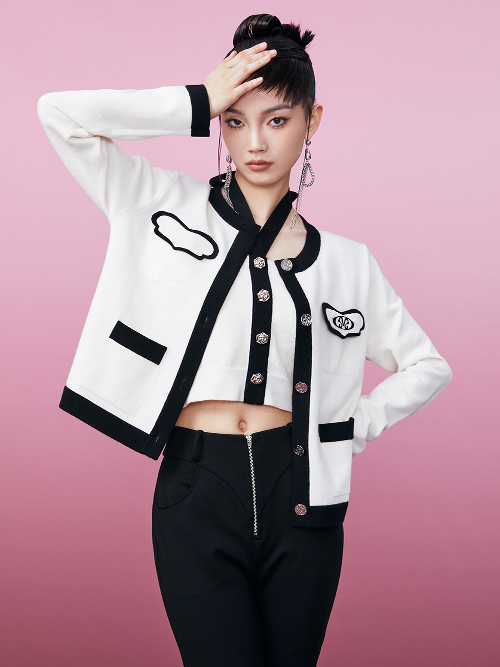 MUKZIN Black and White Chanel-inspired Two-piece Knited Cardigan