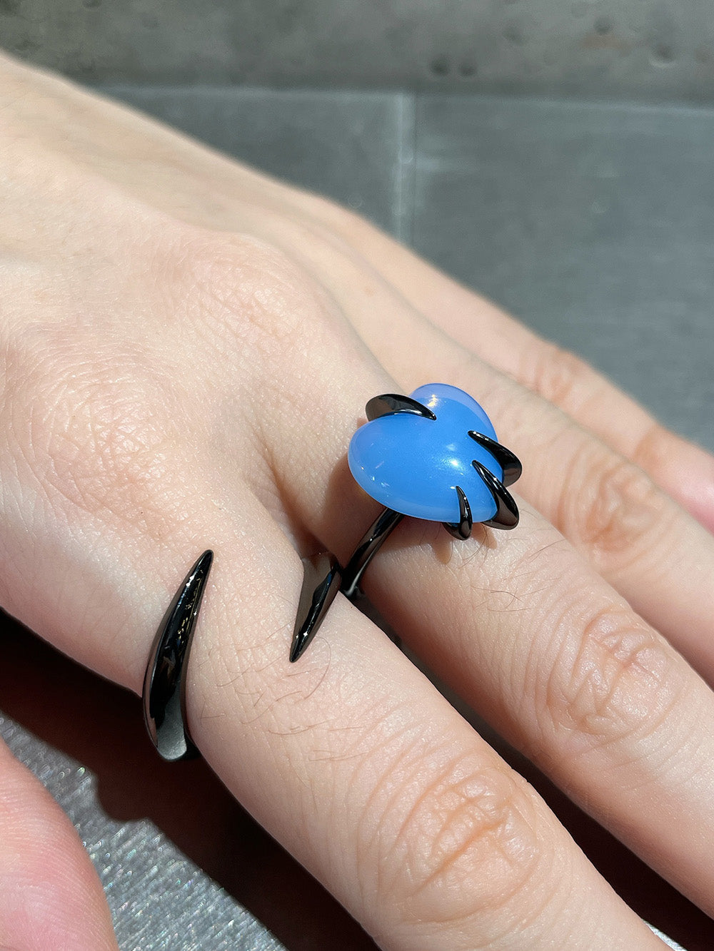 MUKTANK x Mandarin Zan Club Dragon Claw Thin Ring