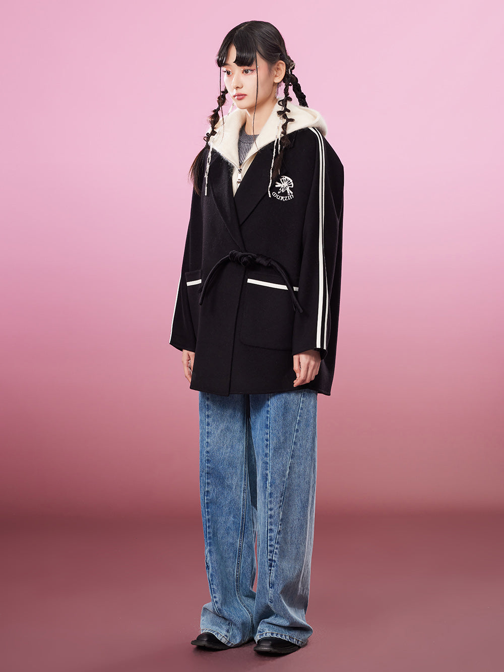 MUKZIN Sporty Frog Button Sleek Pink Coat