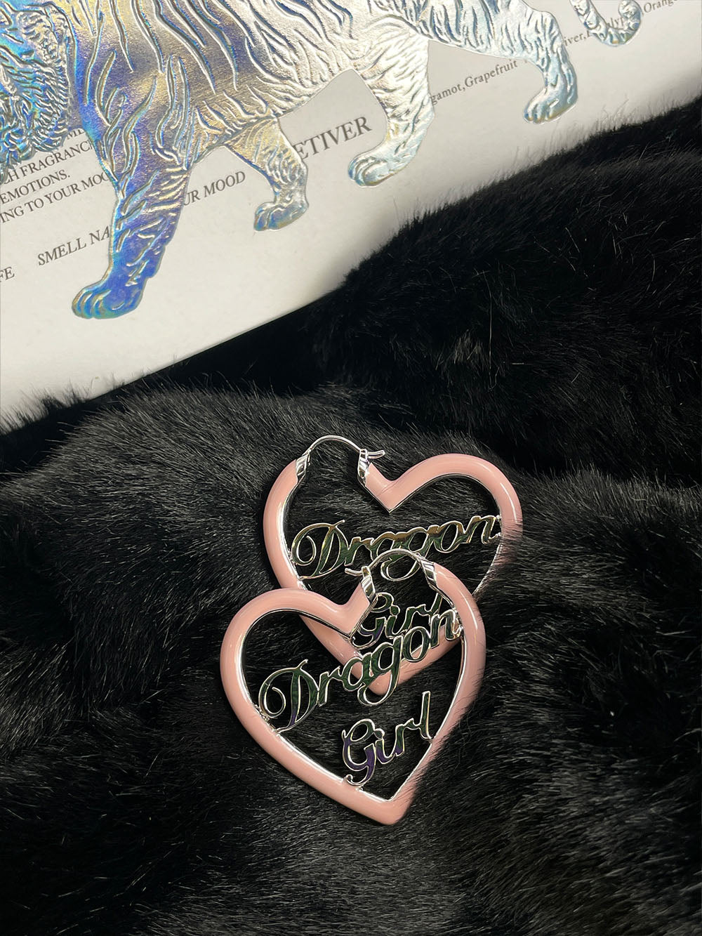 MUKTANK x Mandarin Zan Club Dragon Girl Heart Enamel Earrings