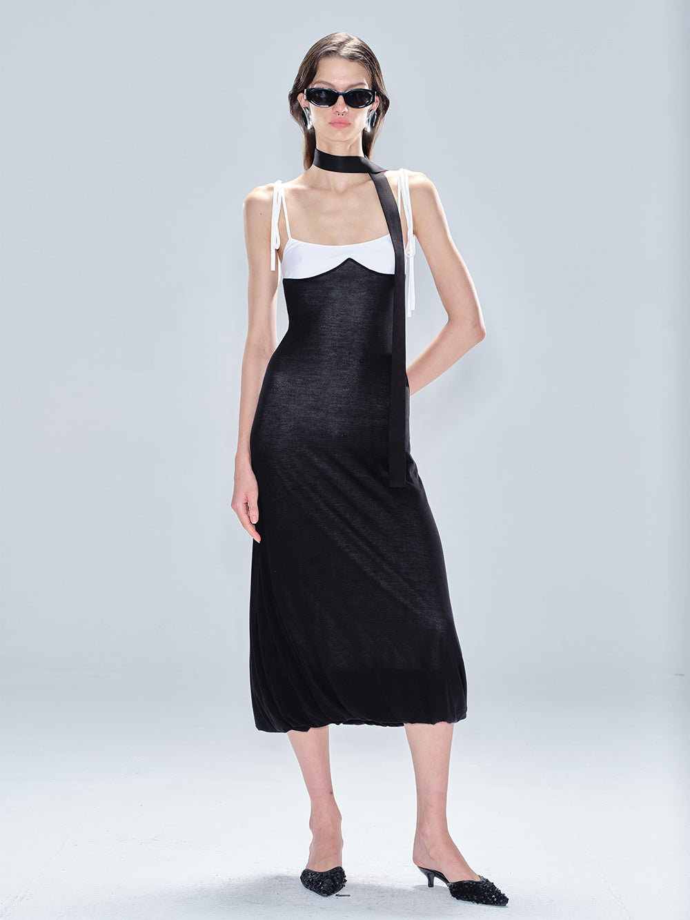 MUKTANK x MODULER Silk and Tencel Colorblock Strap Fitted Dress