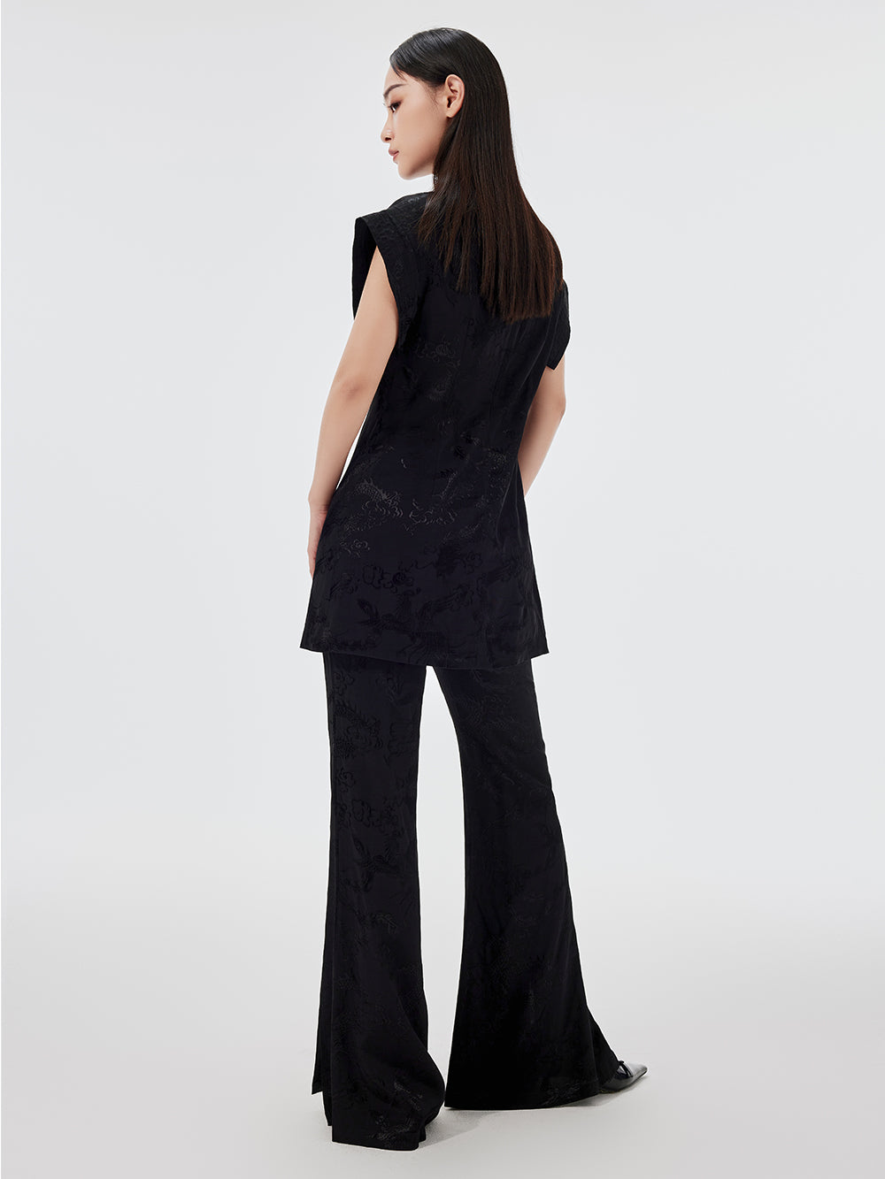 MUKZIN Black Elegant Flared Pants