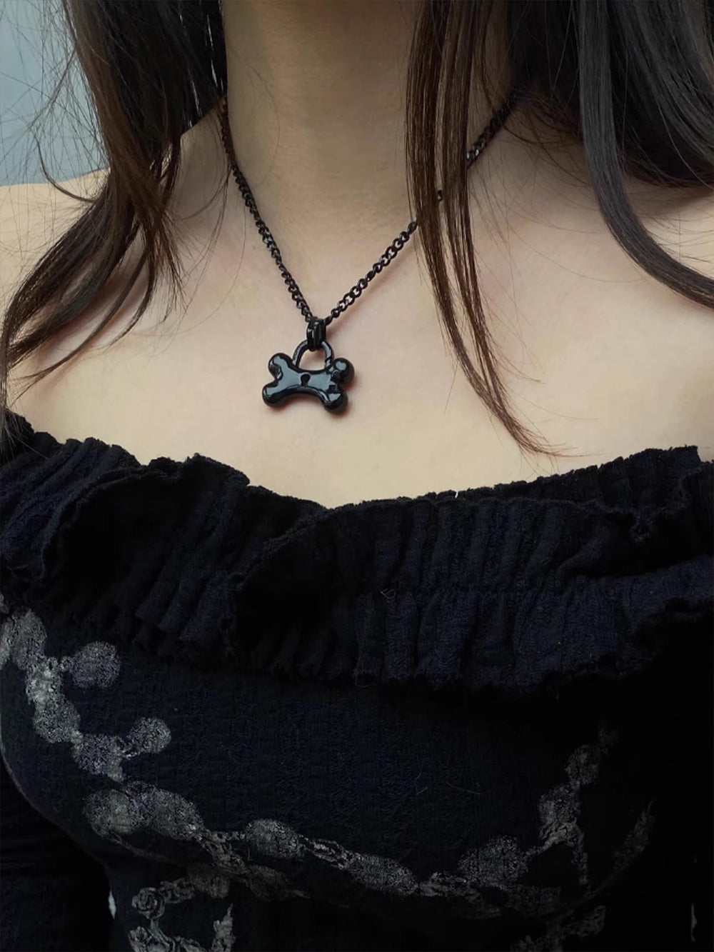 MUKTANK X WHITEHOLE Black Bone Necklace