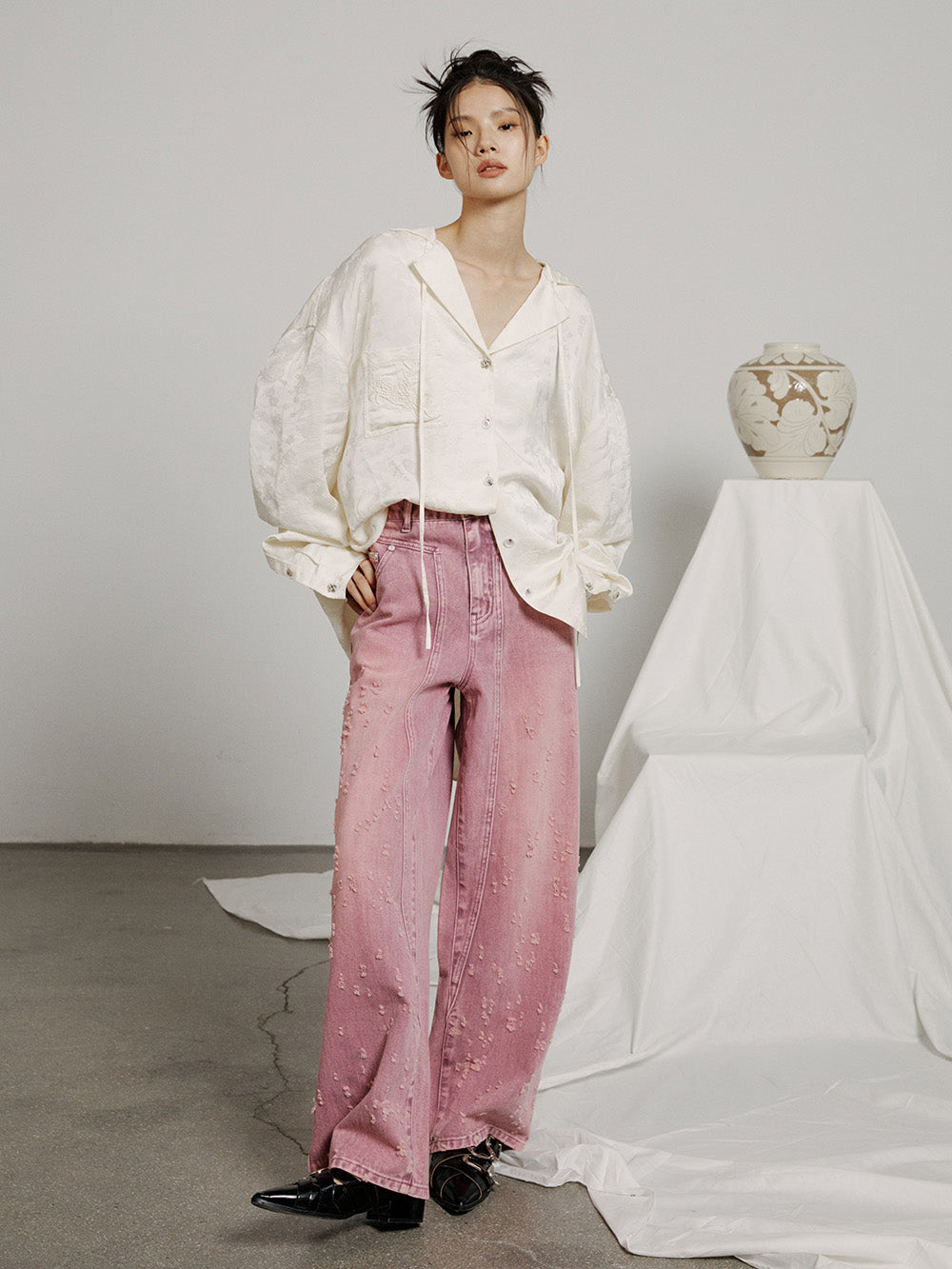 MUKZIN V-neck Embroidered Solid Color Simple Versatile Shirt