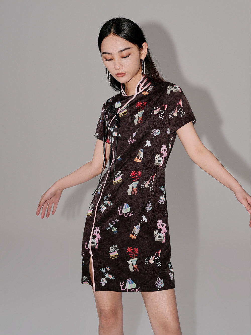 MUKZIN Creative Printed Slit Short-Sleeved Cheongsam