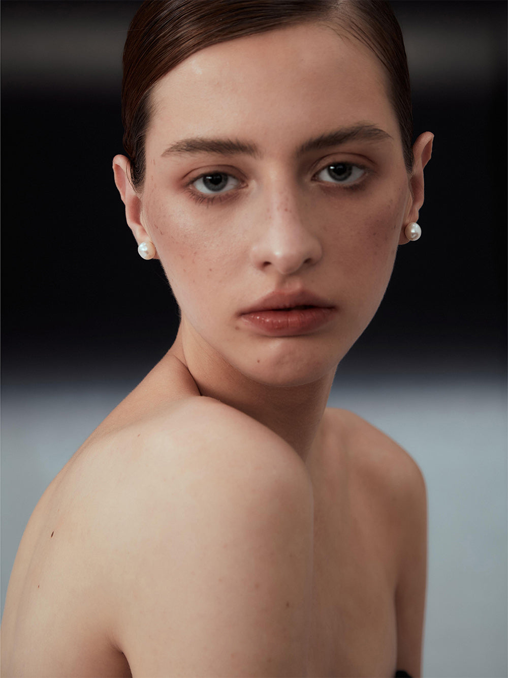 MUKTANKxPEARLONA DANGEROUS GARDEN-Baroque Pearl Earrings