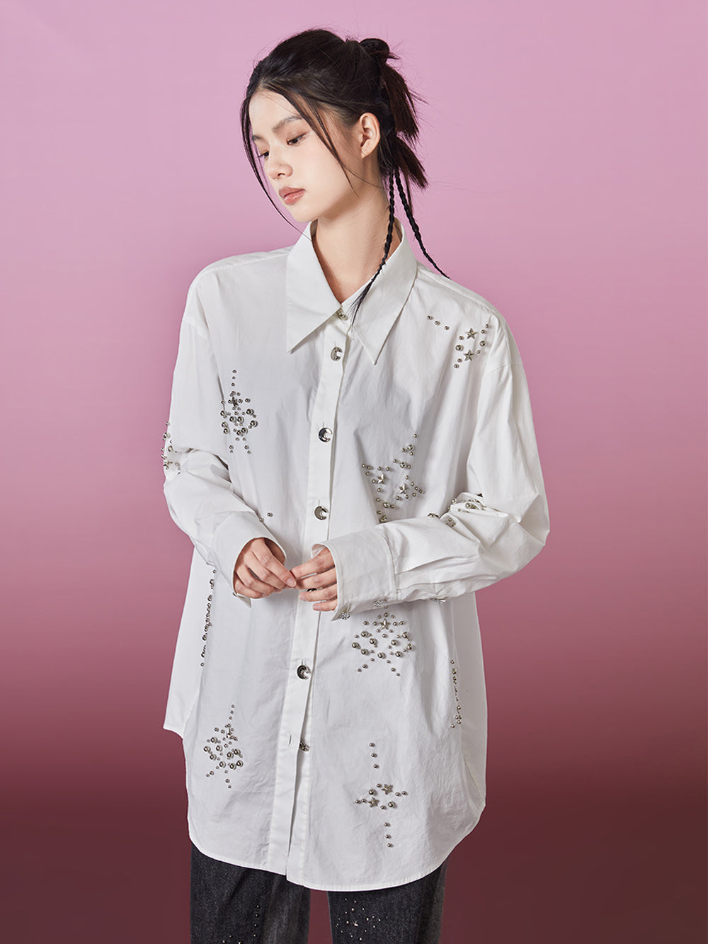 MUKZIN Silver Rivets Loose-fitting White Shirt