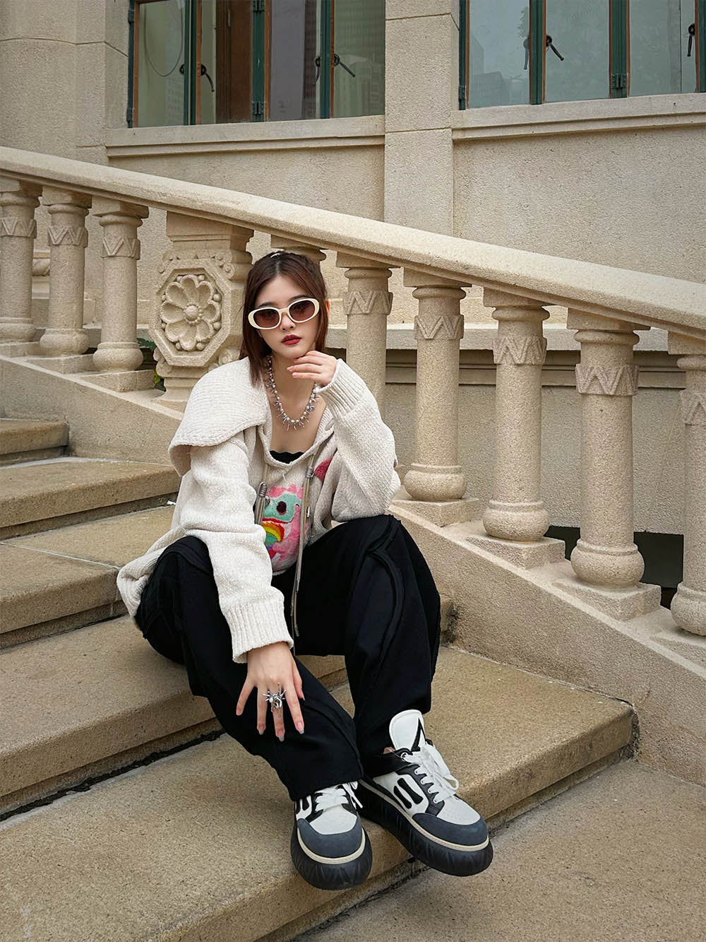 MUKZIN Cute off-white Campus Style Versatile High-quality Ssweater Lapels