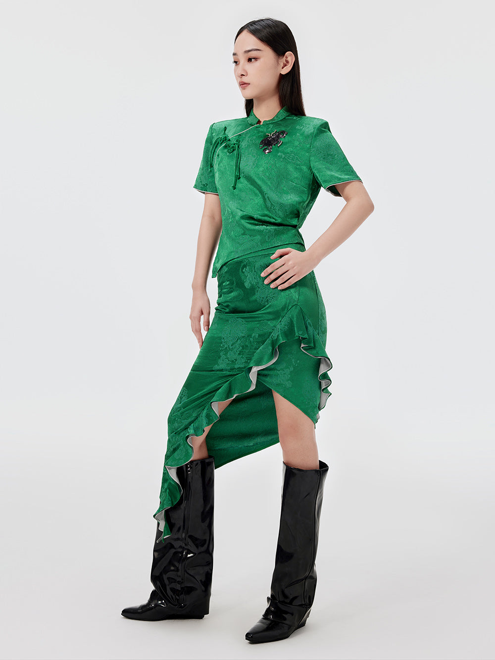 MUKZIN Green Irregular Lace Slim Midi Skirt