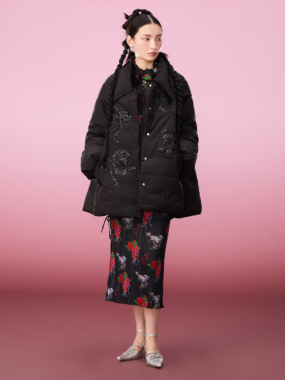 MUKZIN Age-reducing Medium Long Down Black Jacket