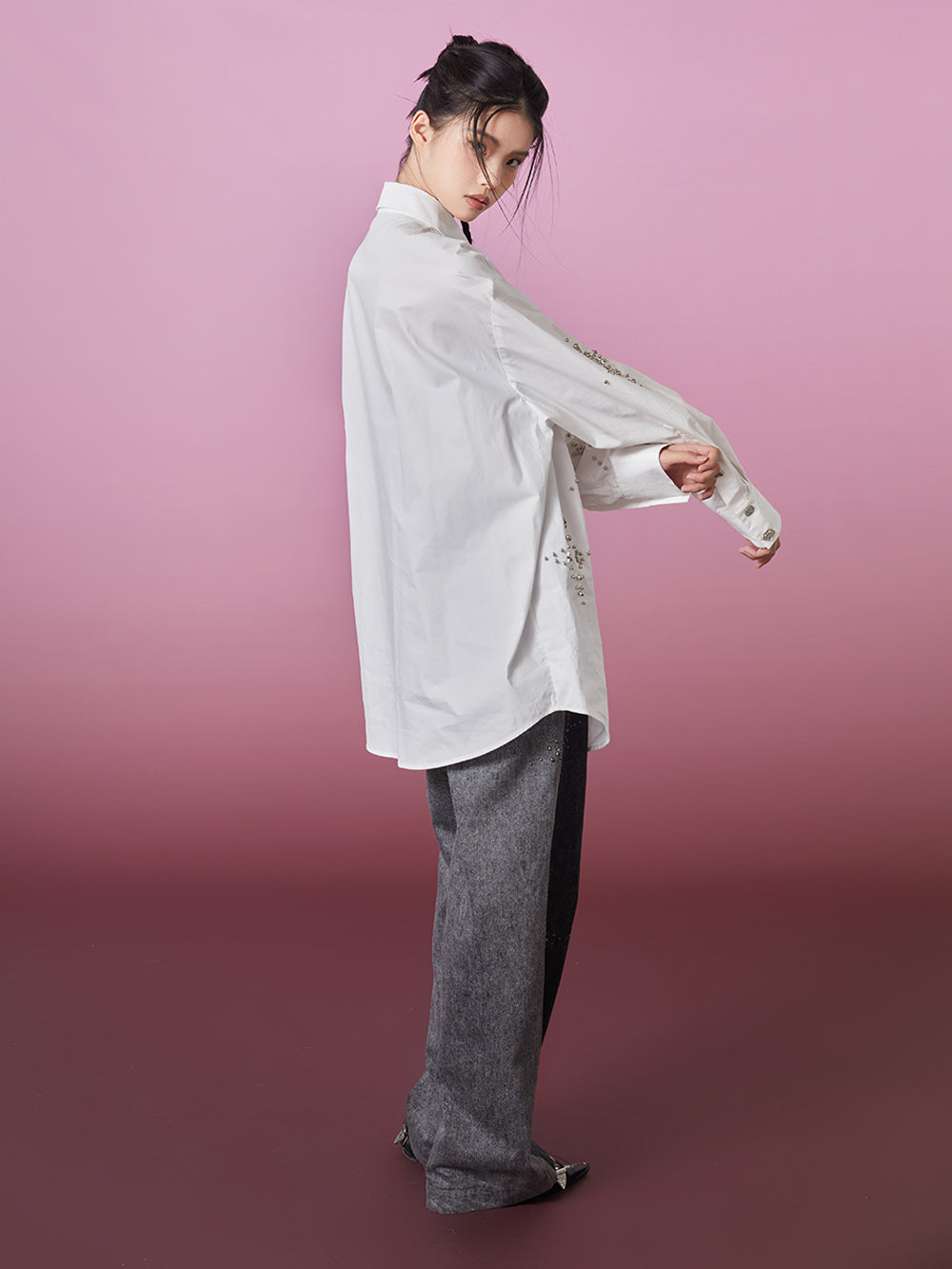 MUKZIN Silver Rivets Loose-fitting White Shirt