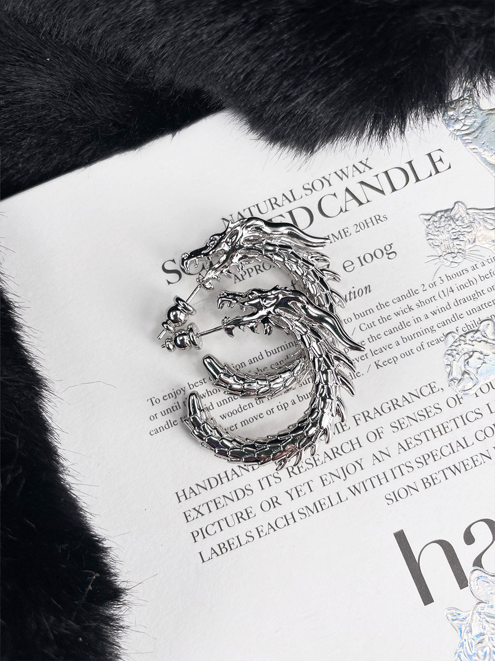 MUKTANK x Mandarin Zan Club Swimming Dragon in the Abyss Earrings Series