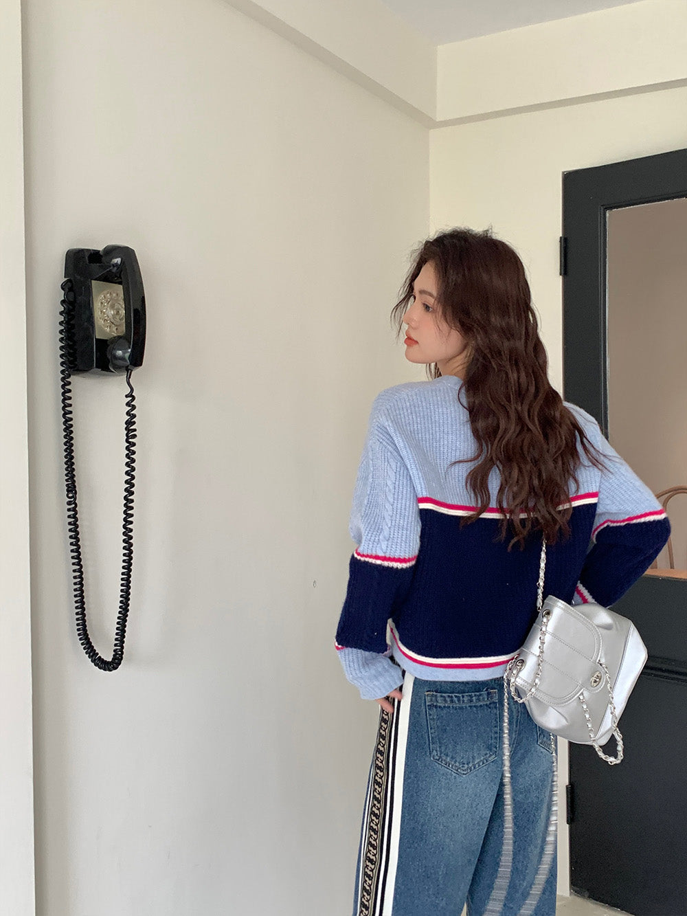 MUKZIN Bowknot Ginger and Red Color Blocking Sweater