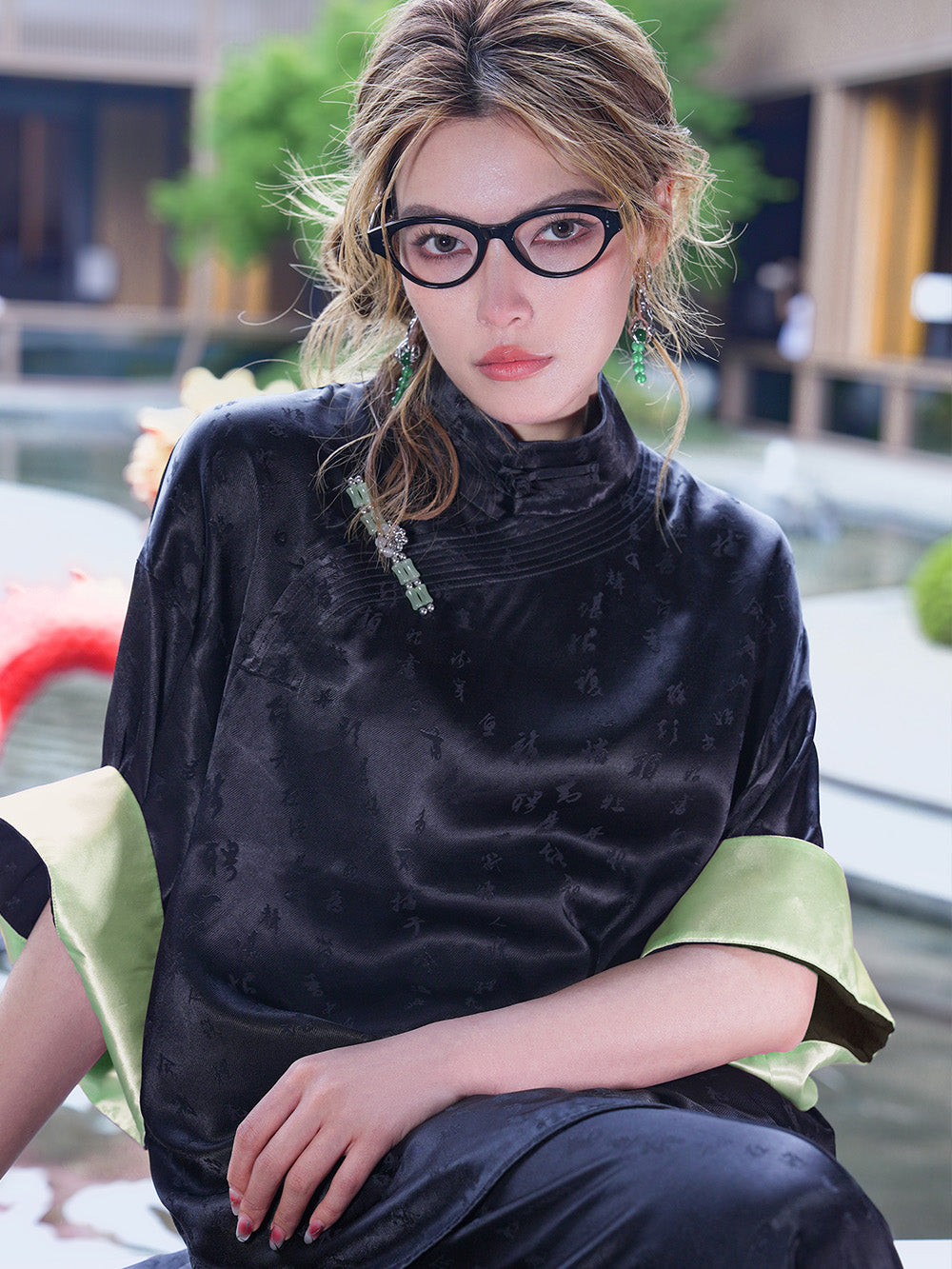 MUKZIN Black Chinese Character Printed Cheongsam Collar Loose T-shirt