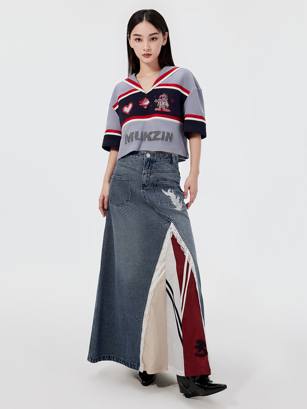 MUKZIN Navy Collar Cartoon Embroidered Loose T-shirt