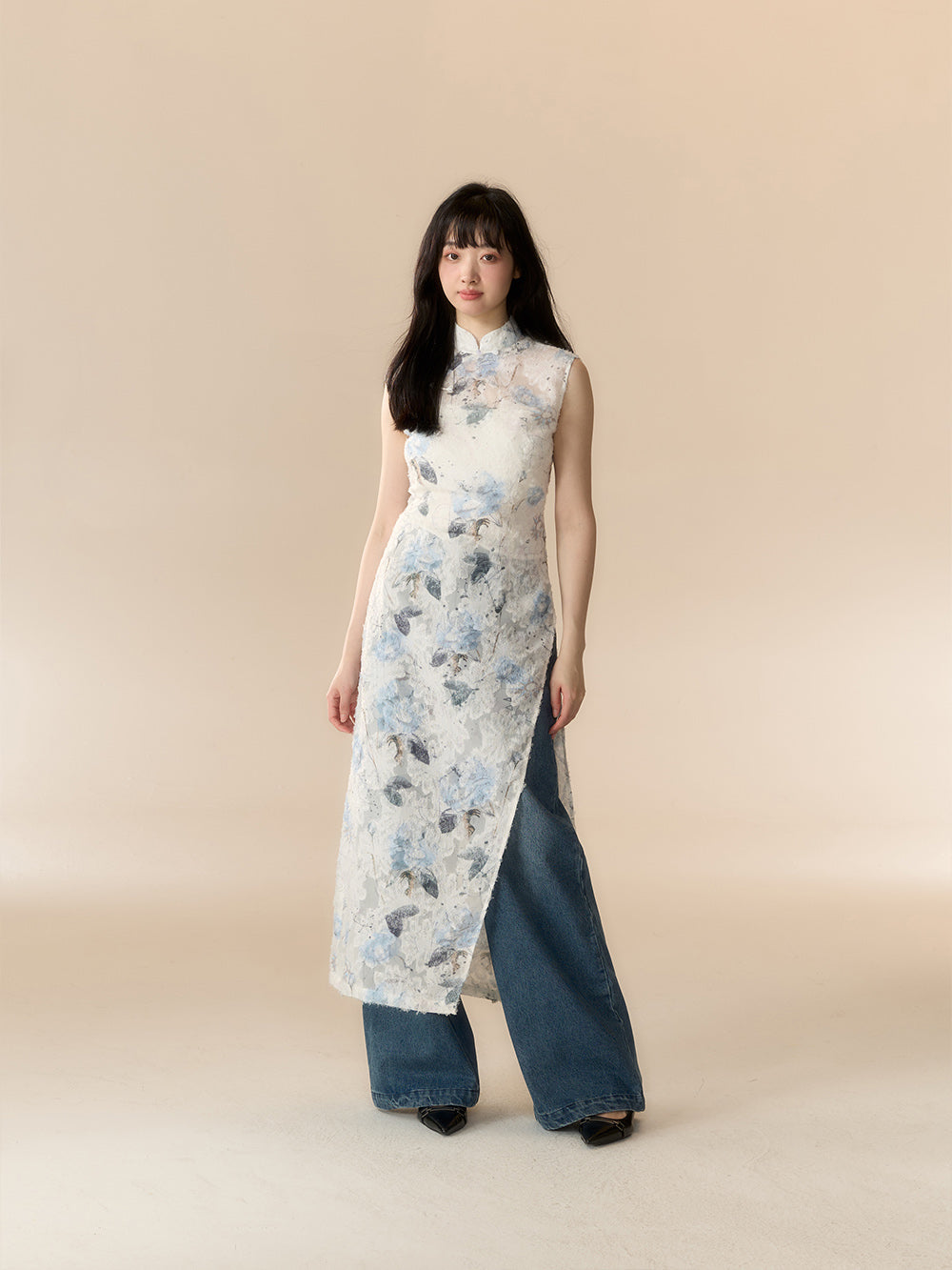 MUKTANK X LOUMUTAKU "Cat and Dog Party" Hand-painted Slit Cheongsam