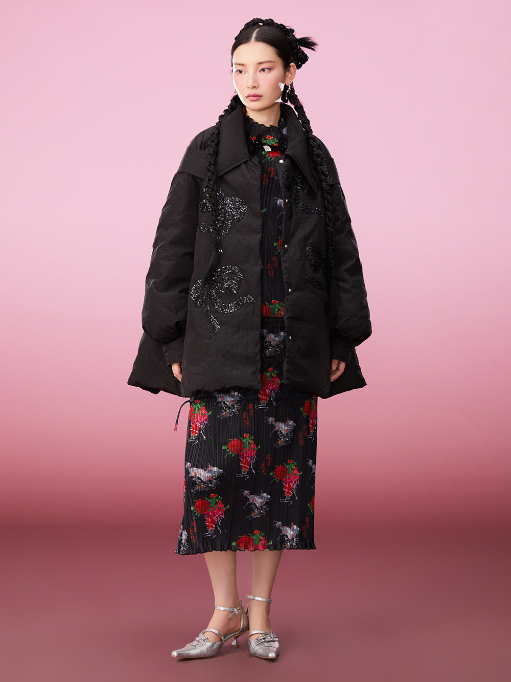 MUKZIN Age-reducing Medium Long Down Black Jacket