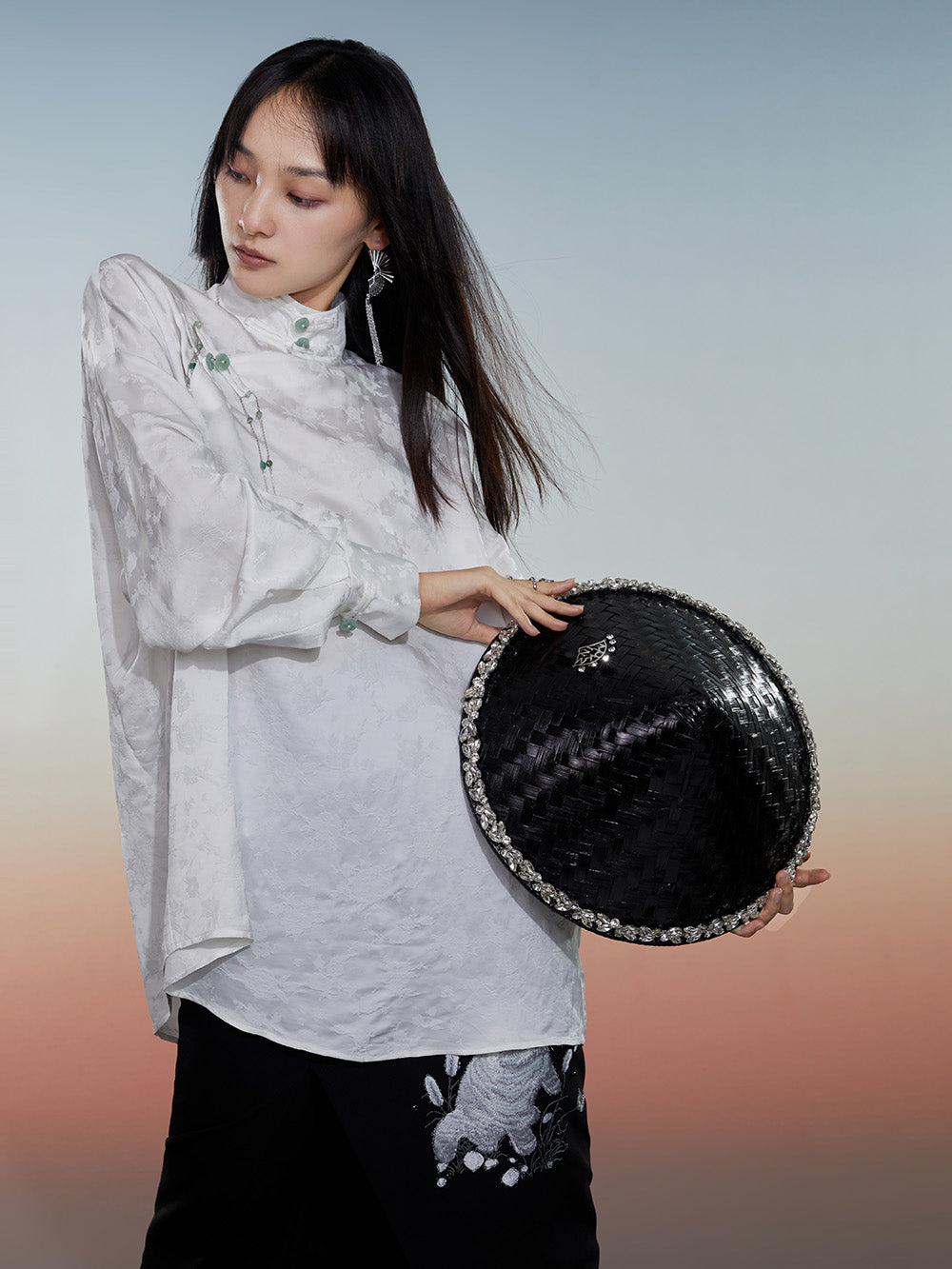 MUKZIN White Loose New Retro Shirt
