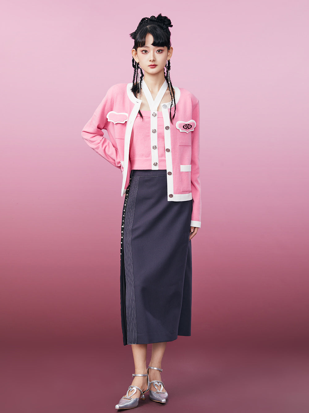 MUKZIN Black and White Chanel-inspired Two-piece Knited Cardigan