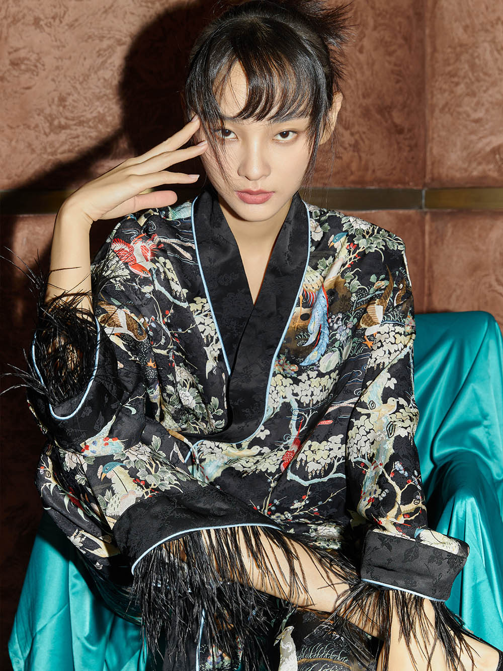 MUKZIN Chinese Style Pajama Suit Removable Ostrich Feather High-quality+Socks