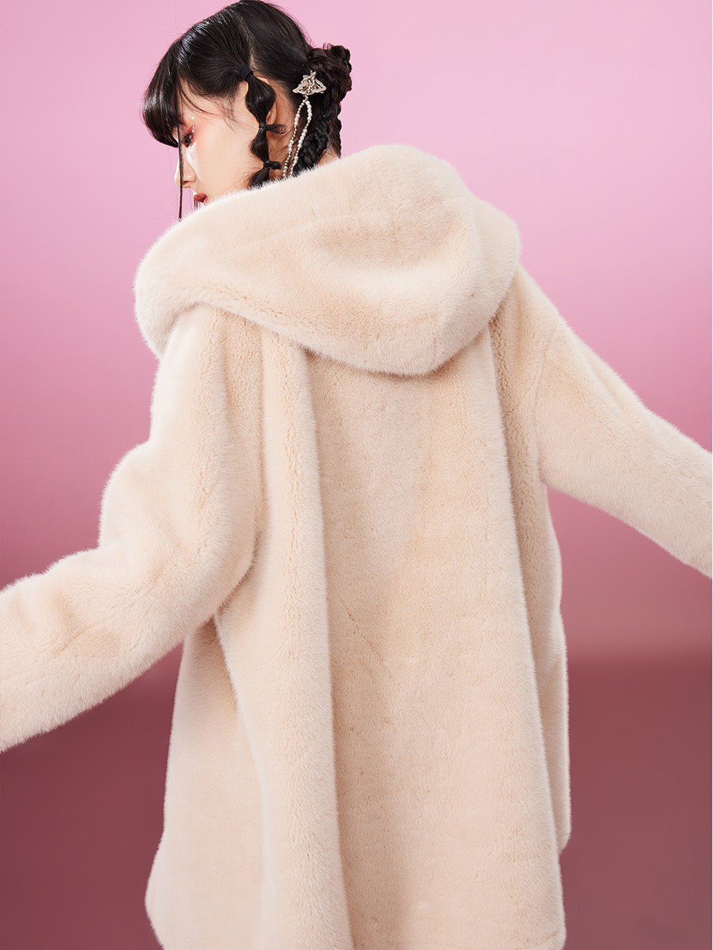 MUKZIN Cute Warm Long Beige Fur Coat