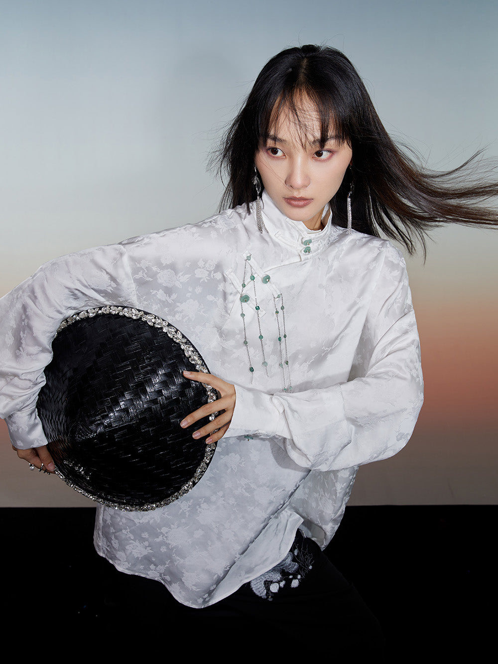 MUKZIN White Loose New Retro Shirt