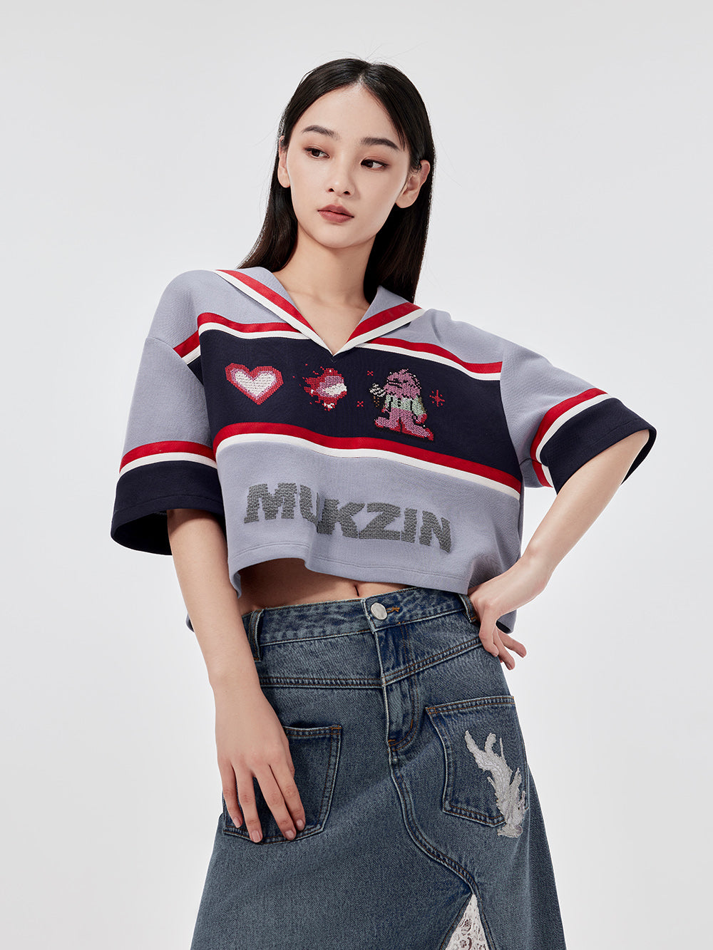 MUKZIN Navy Collar Cartoon Embroidered Loose T-shirt