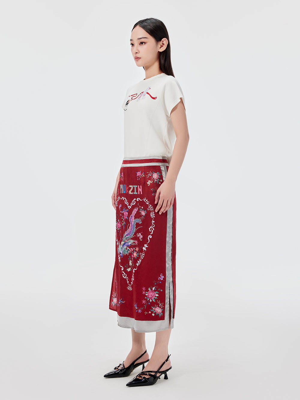 MUKZIN Red Embroidered Chinese Ethnic Style Midi Skirt