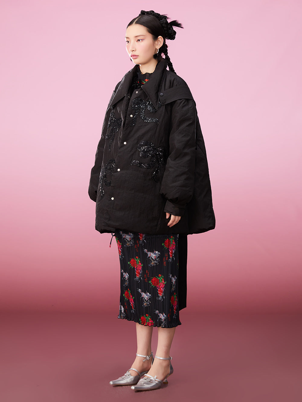 MUKZIN Age-reducing Medium Long Down Black Jacket