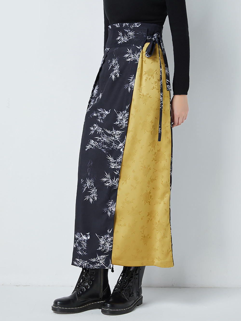 MUKTANK x CUUDICLAB Contrasting Color Song Dynasty-style Pleated Skirt