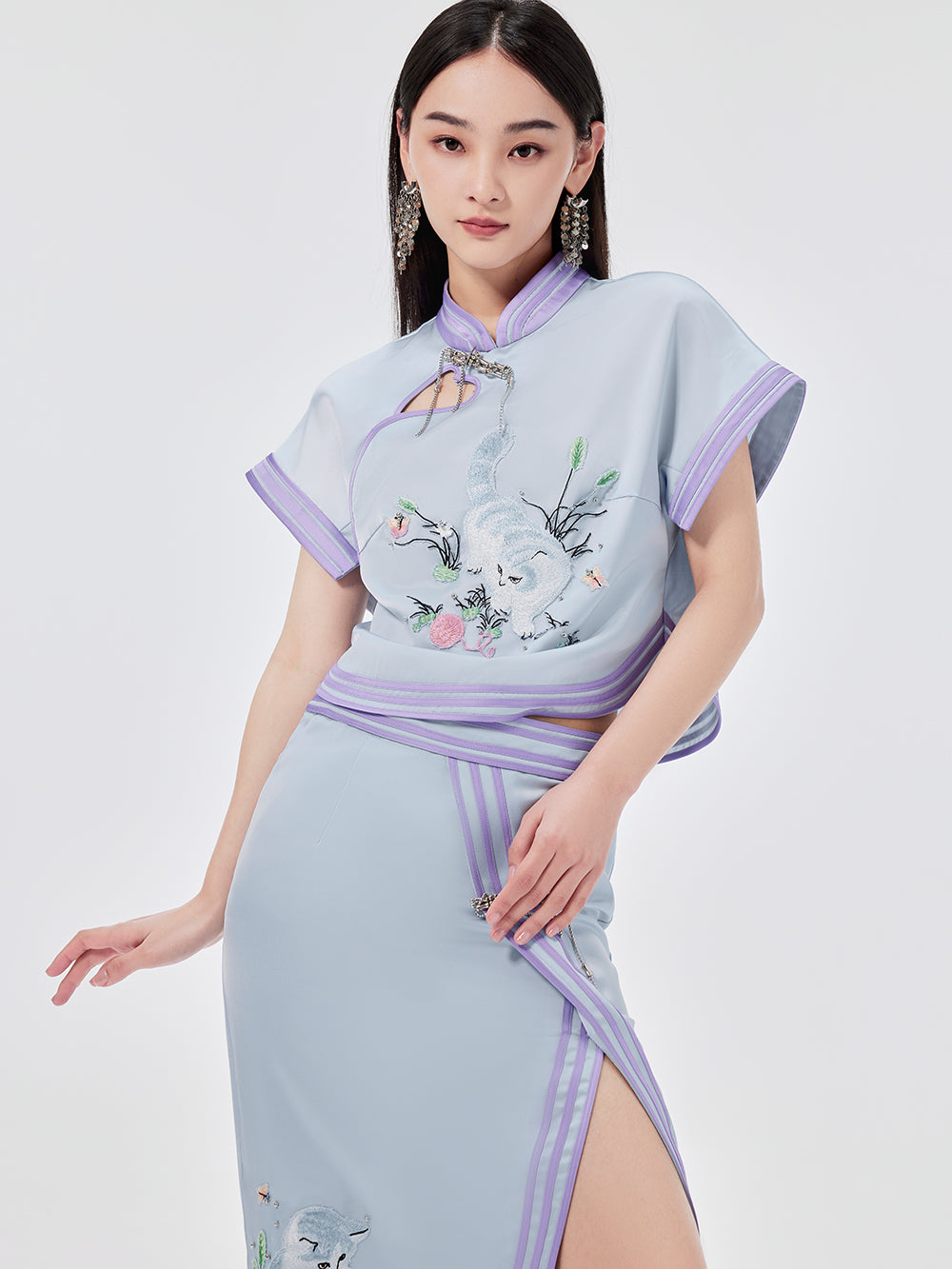 MUKZIN Cat Embroidered Chinese Style Cheongsam Short T-shirt