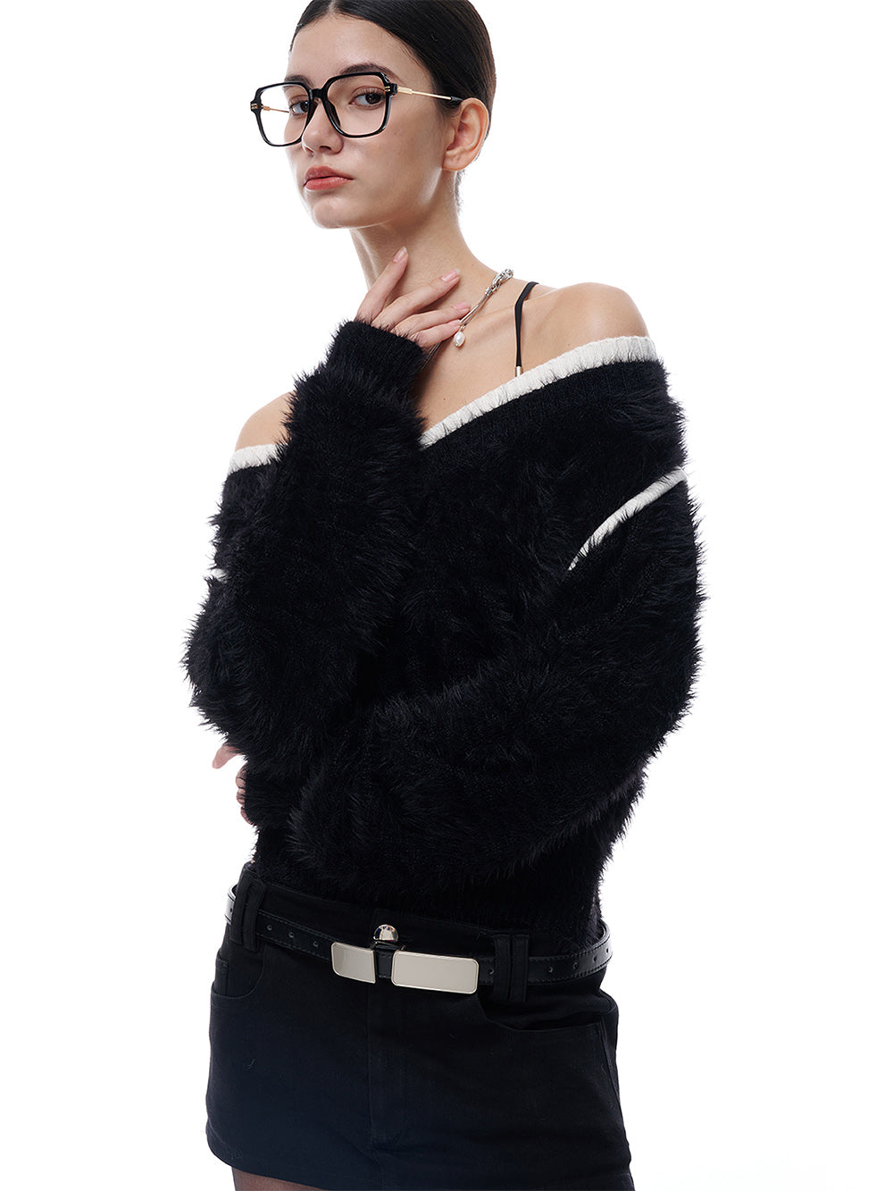 MUKTANK x MODULER White&Blcak Sweater