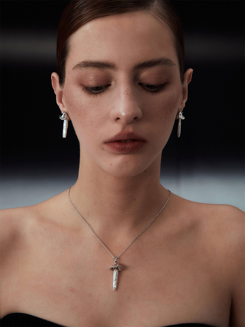 MUKTANKxPEARLONA Dangerous Garden - Magic Mushroom Baroque Pearl Earrings