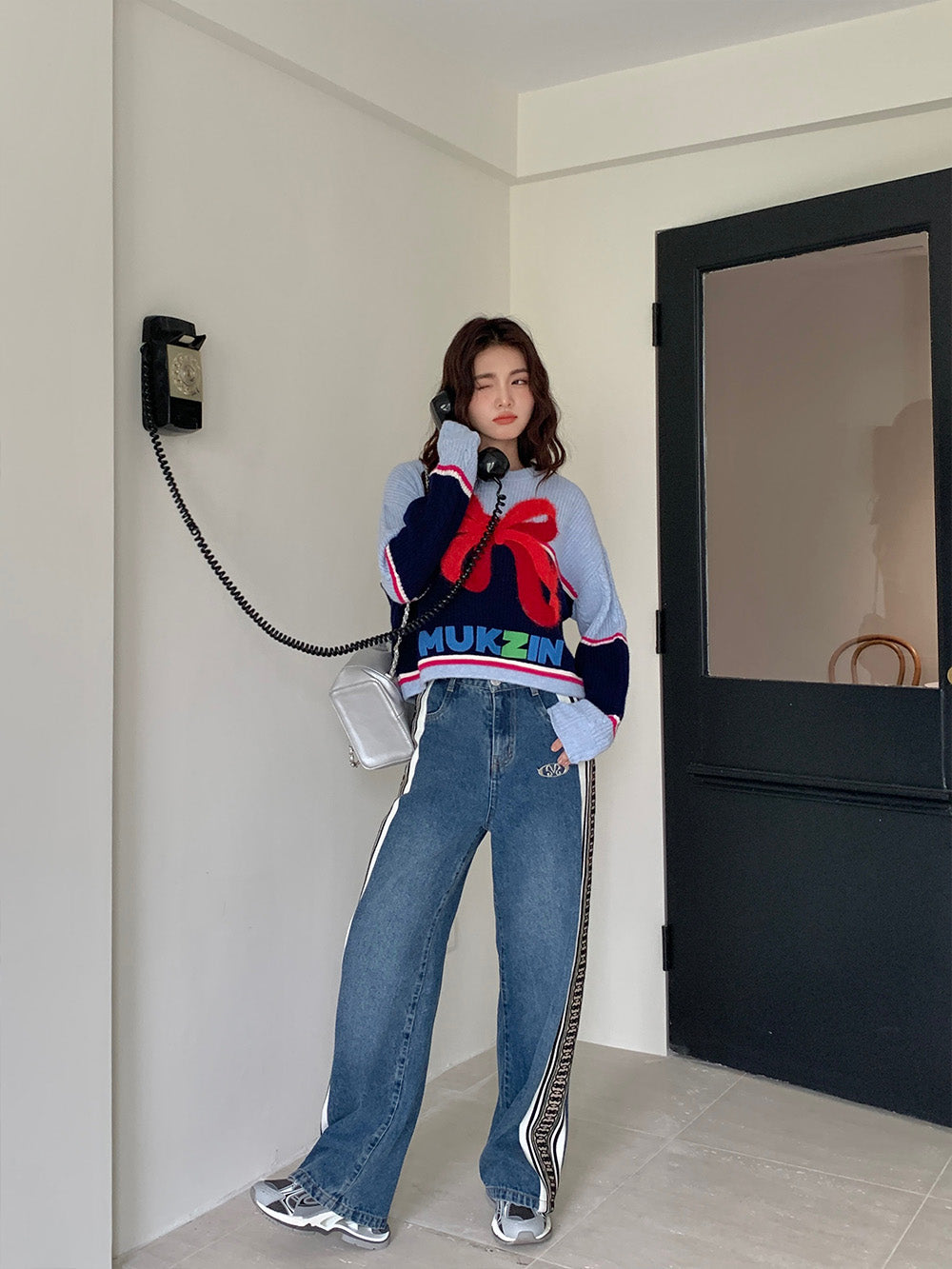 MUKZIN Bowknot Ginger and Red Color Blocking Sweater