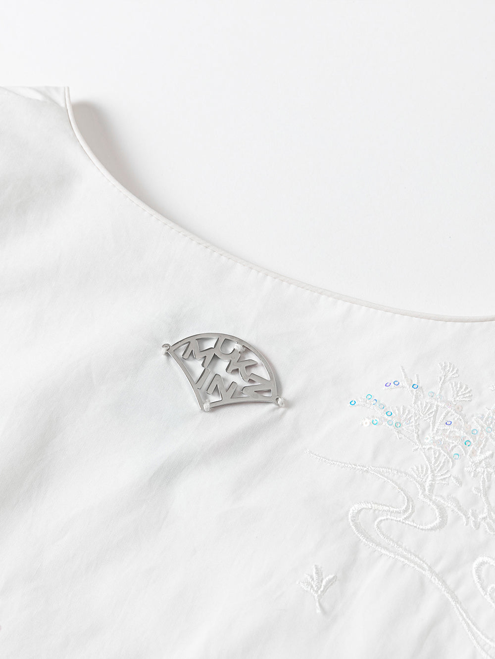MUKZIN Elegant Original Temperament Cheongsam V-neck White Ruffles