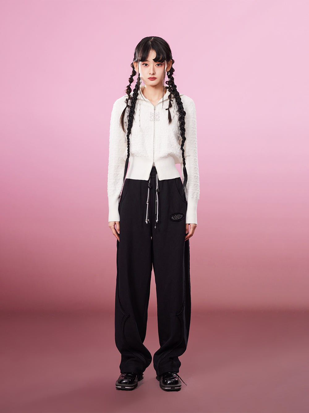 MUKZIN Jacquard Soft White Casual Age-reducing Cardigan Sweater