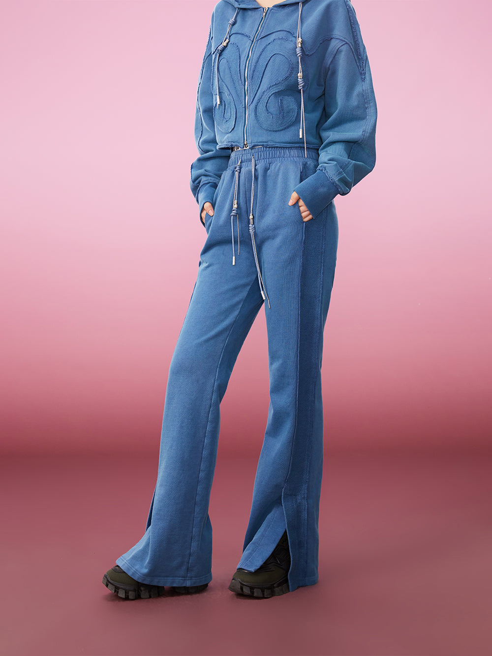 MUKZIN Slim Blue Comfortable Sports Straight Leg Pants