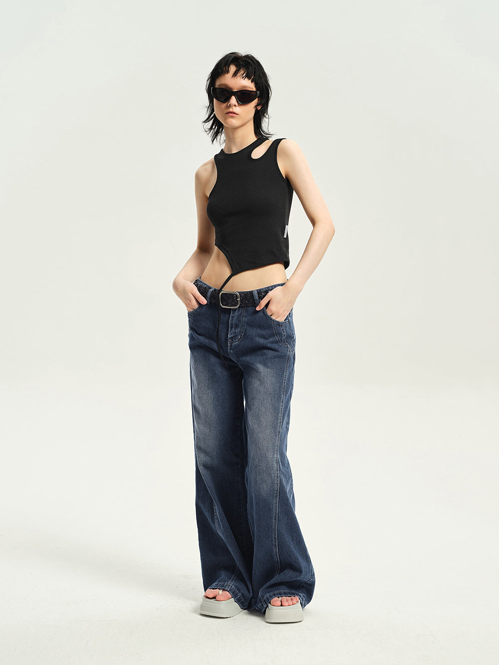 23SS Shoulder Hollowed Vest Openwork Look-thin Black