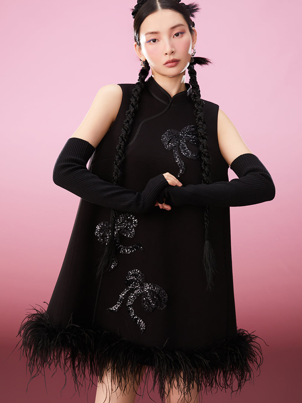 MUKZIN Ribbon Sequin Embroidered Knit Sleeve Modified Cheongsam