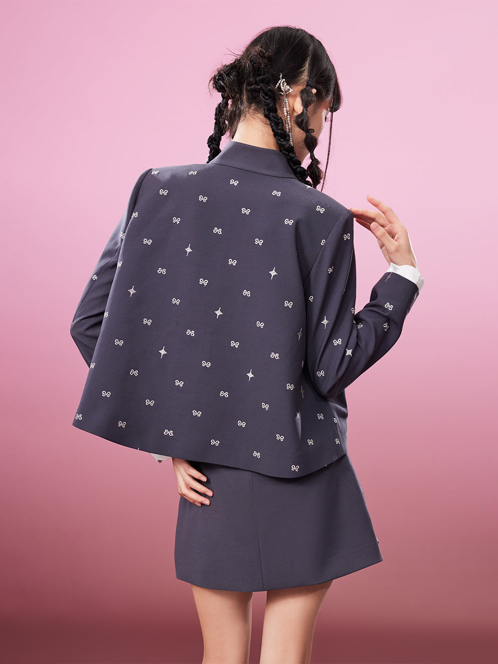 MUKZIN Age-reducing Embroidered Vintage Style Elegant Coat